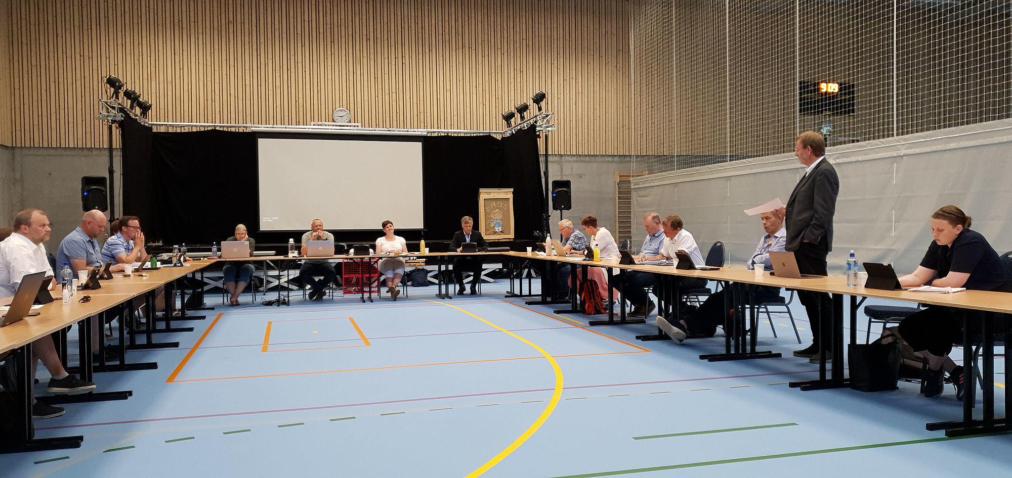 Kommunestyremøte i Sør-Aurdalshallen