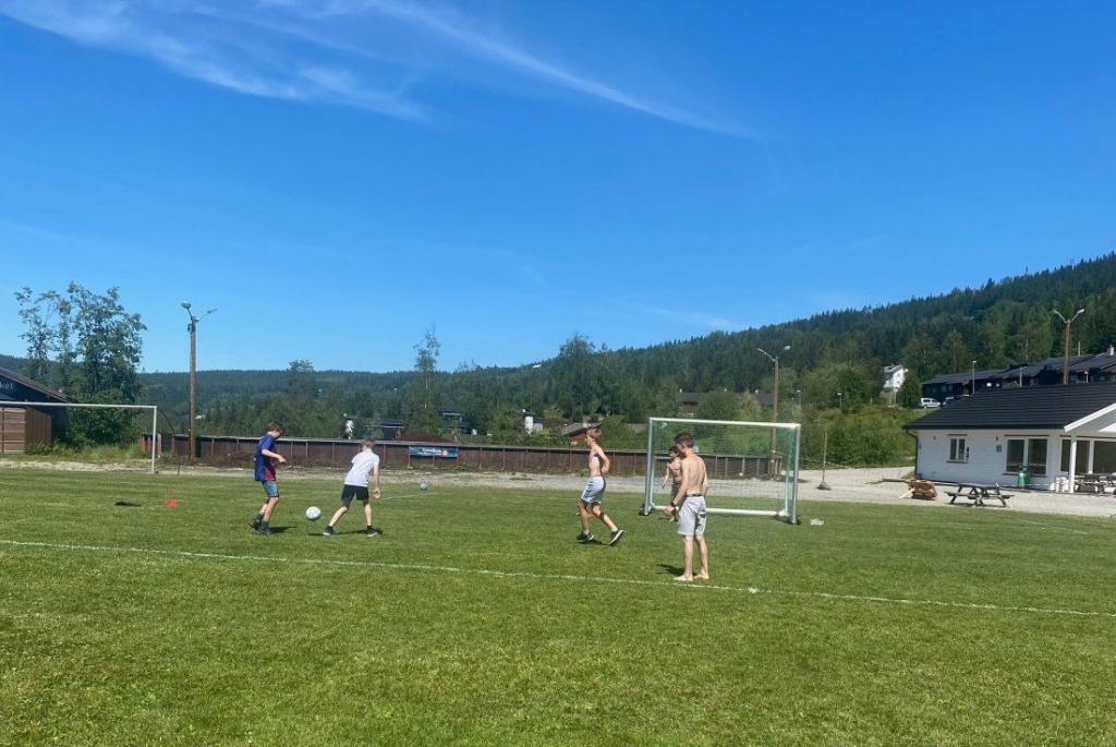 Sommerskole. Fotball på Hedalen stadion