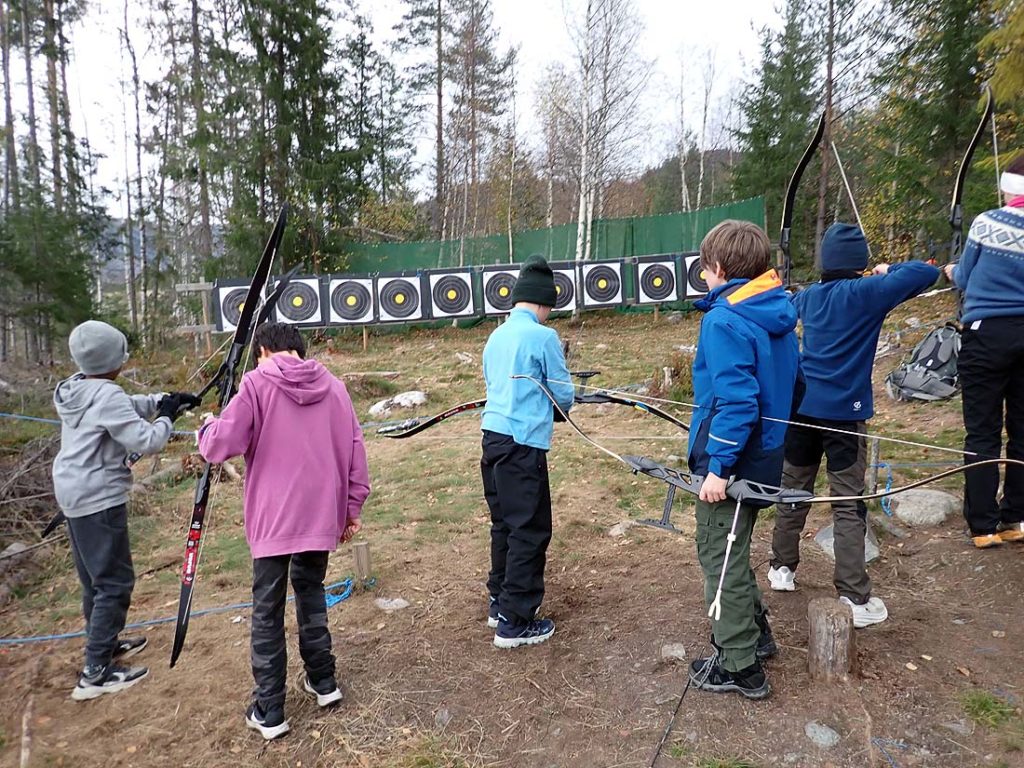 Ny aktivitet: bueskyting Foto Anne Ingunn Grønhaug