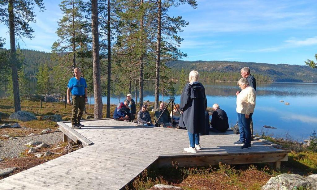 Fra eldretur til Fønhuskoia