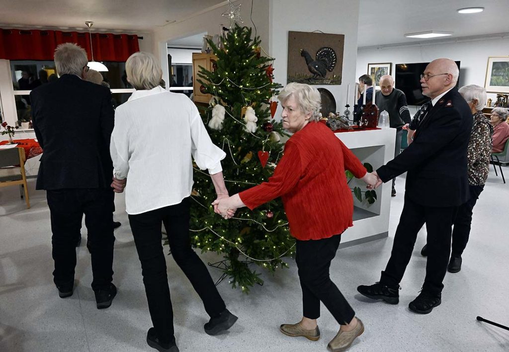 Juletrefest på Hedalsheimen. Foto: Arne G. Perlestenbakken