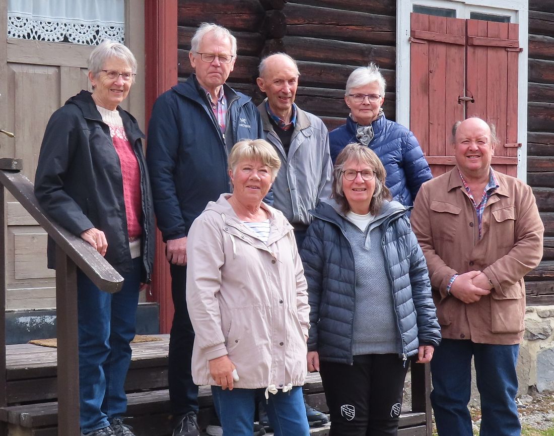 Bak fra v.: Sigrid Haugen, Halstein Heiene, Trygve Langedrag, Anne Grethe BøenForan fra v.: Åse Østgård Hagen, Anne Karin Eid, Kåre Leite v