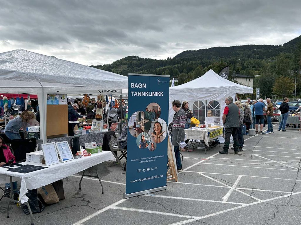 Fjorårets marknad med firmastands