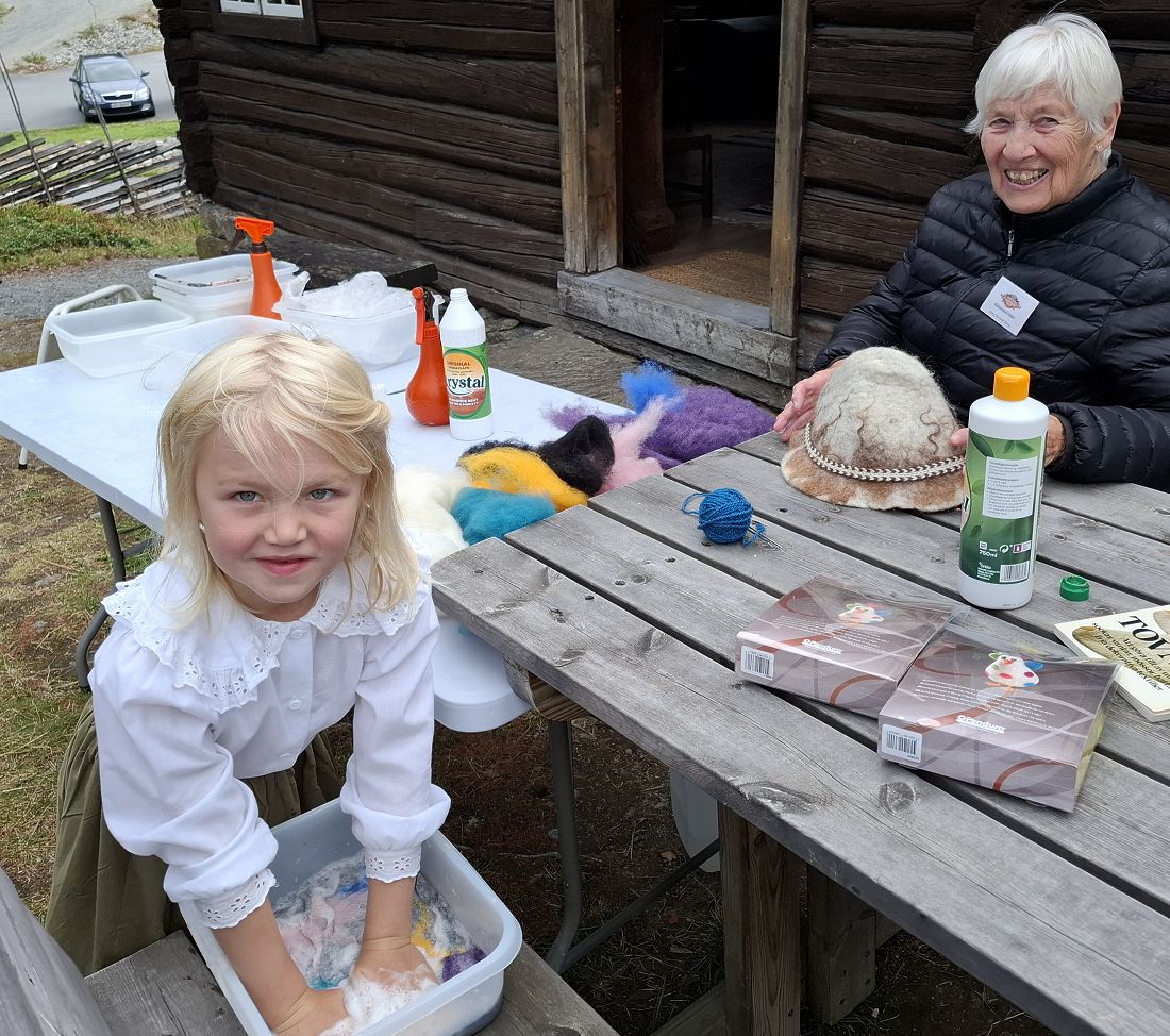 Bjørg og Taran. Foto: Sigrid Haugen